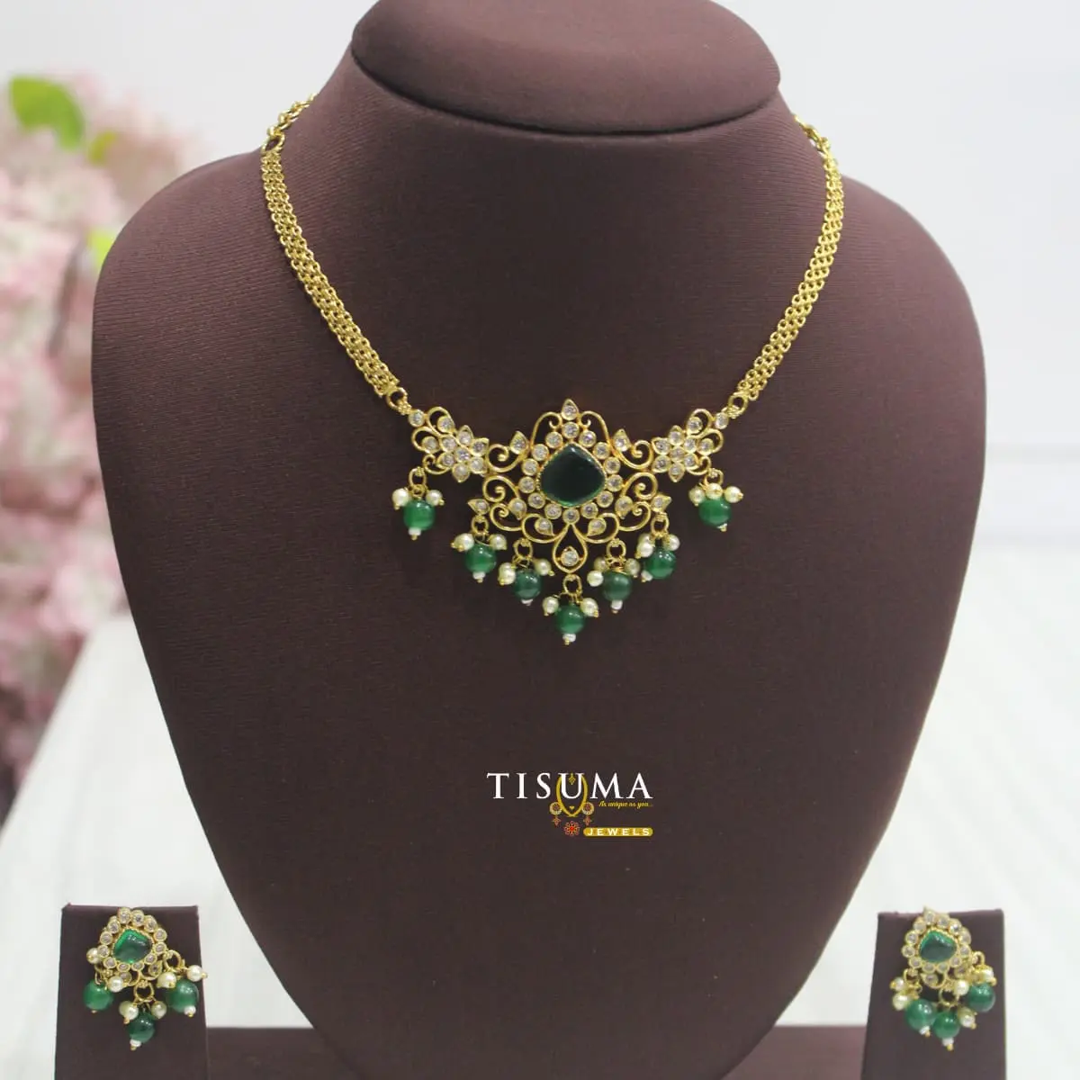 Matte Emerald Choker